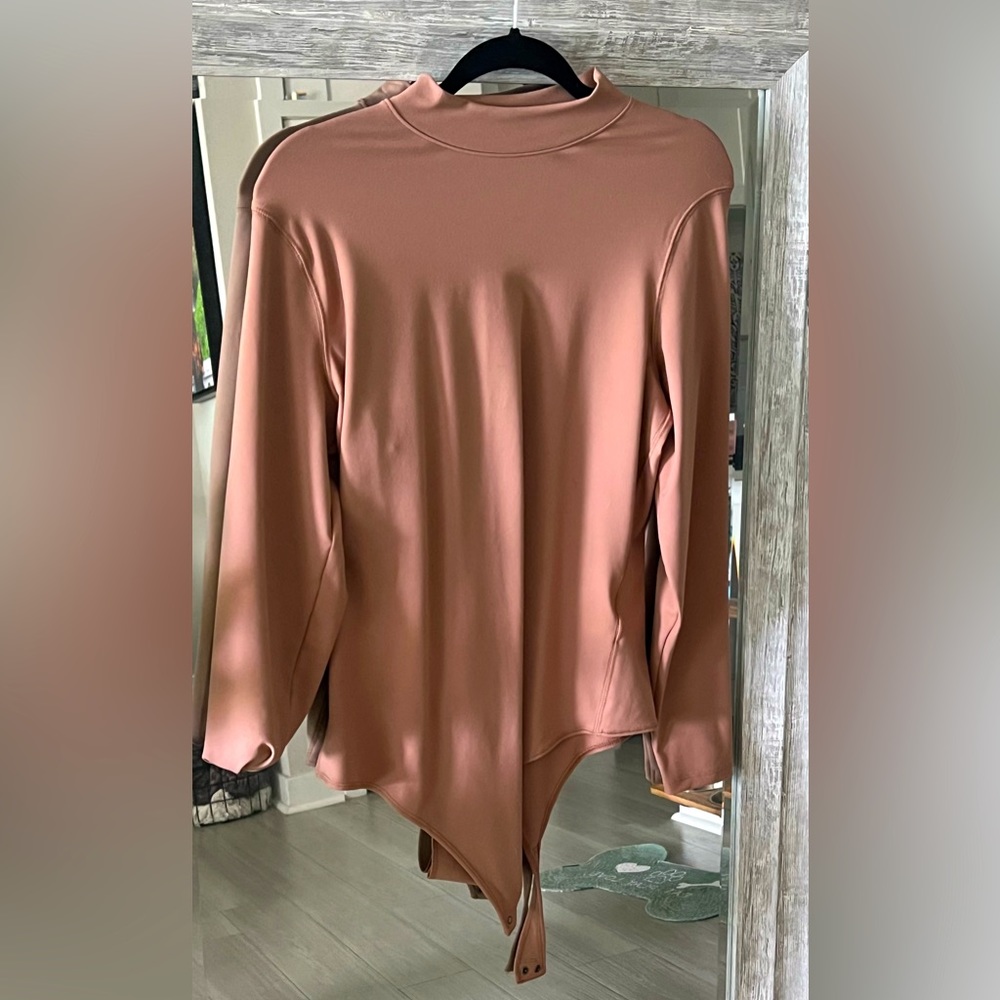 Abercrombie & Fitch nude long sleeve bodysuit sz XL